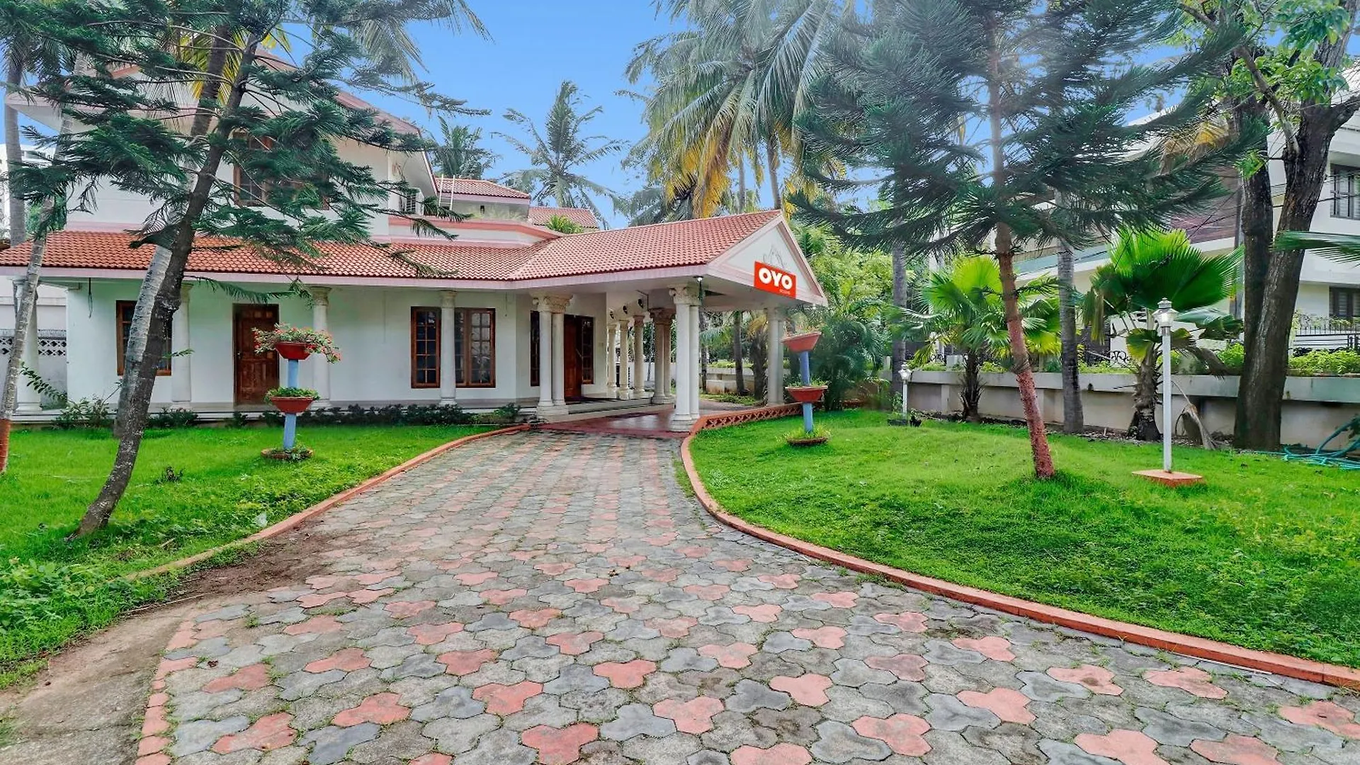 Hotel Oyo Flagship Tourism Residency Thiruvananthapuram